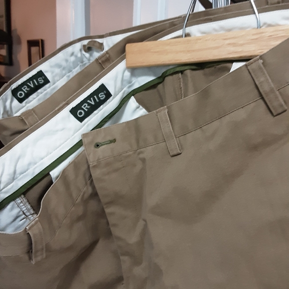 Two pairs Orvis khaki canvas pants 38w - Picture 4 of 7